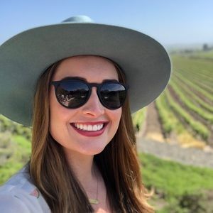 Meet your Posher, Molly